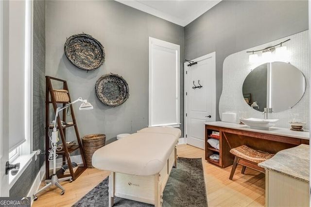 706 Creekgarden Court, Atlanta, GA 30339