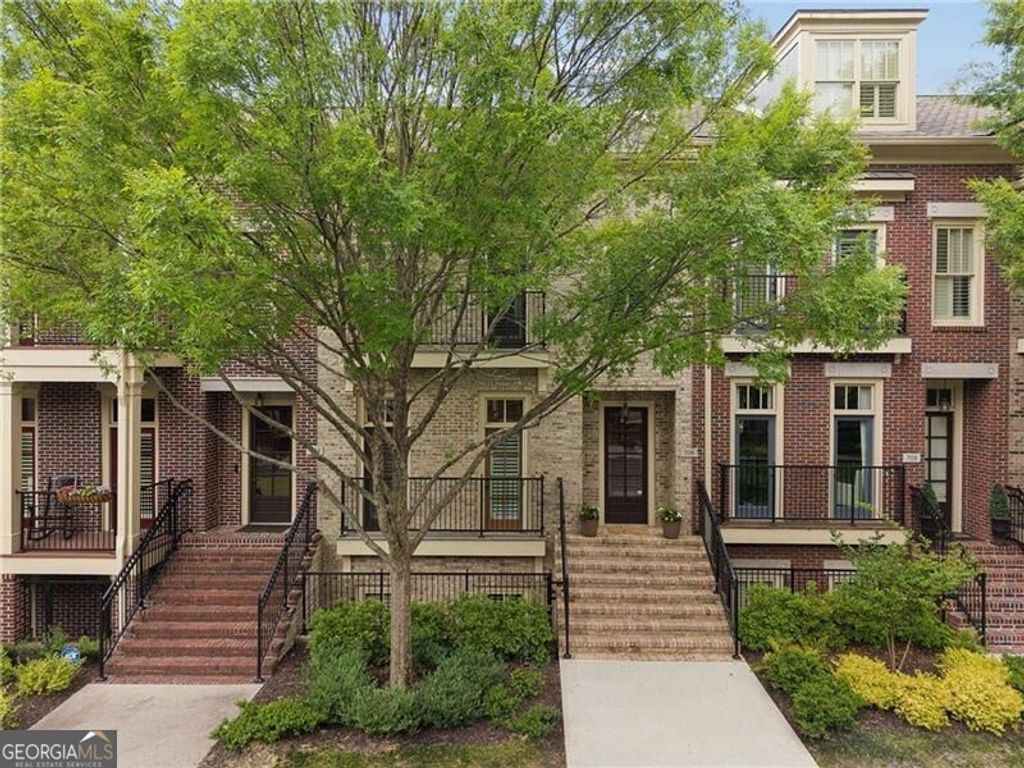 706 Creekgarden Court, Atlanta, GA 30339