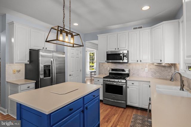 22 SHAMROCK RD, Lumberton, NJ 08048