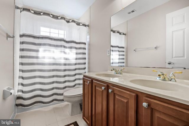 22 SHAMROCK RD, Lumberton, NJ 08048