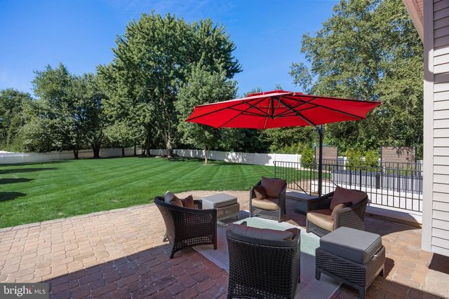 22 SHAMROCK RD, Lumberton, NJ 08048