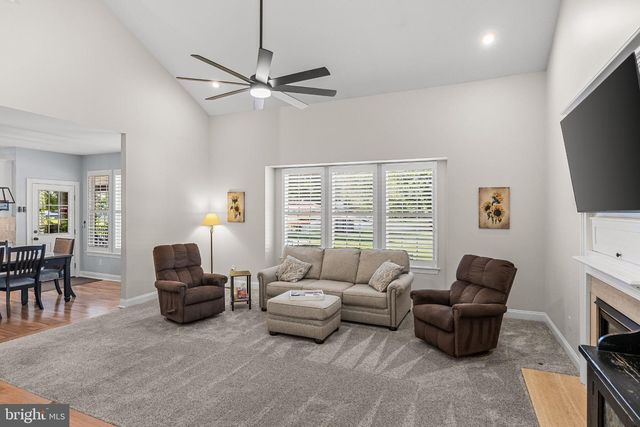 22 SHAMROCK RD, Lumberton, NJ 08048