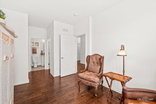 3923 Chesapeake Lane, Naperville, IL 60564