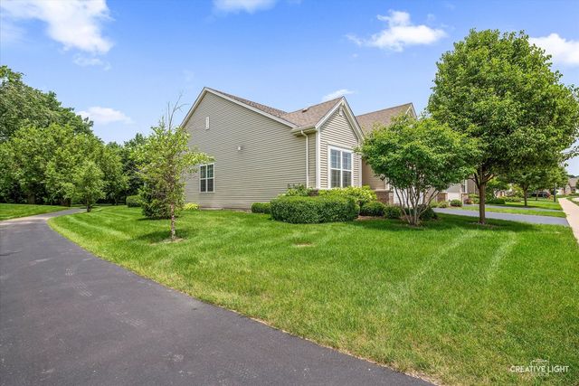 3923 Chesapeake Lane, Naperville, IL 60564