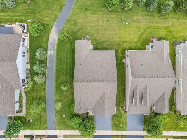 3923 Chesapeake Lane, Naperville, IL 60564