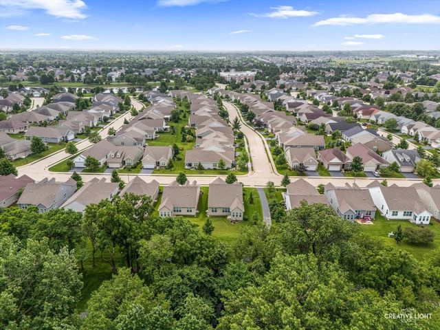 3923 Chesapeake Lane, Naperville, IL 60564