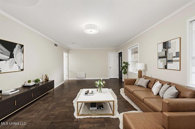 202 Ravens Court, Ocean Springs, MS 39564