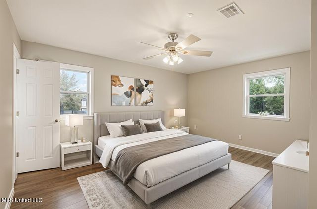 202 Ravens Court, Ocean Springs, MS 39564