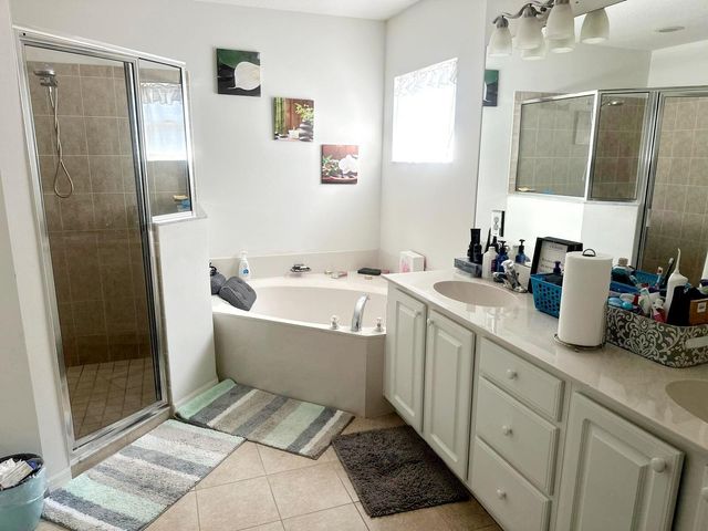 5180 NW Newark Lane NW, Port St Lucie, FL 34983