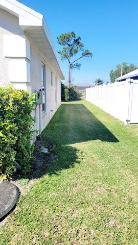 5180 NW Newark Lane NW, Port St Lucie, FL 34983