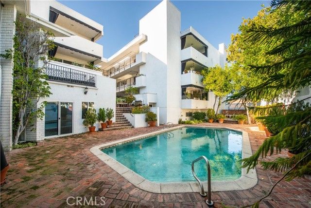 4950 Louise, Encino (los Angeles), CA 91316