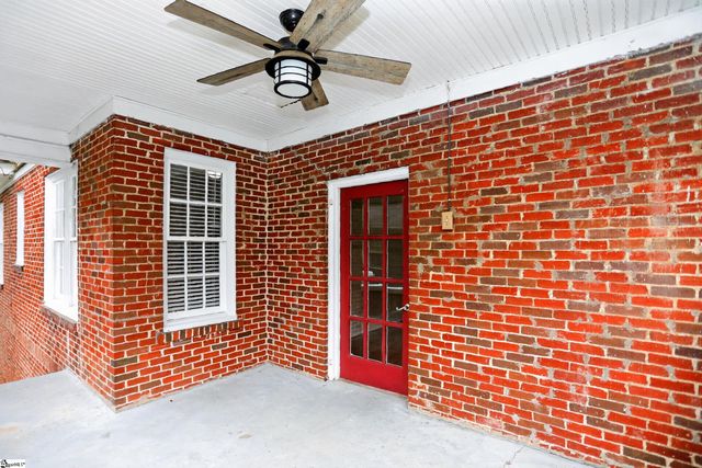 724 Hollywood Street, Spartanburg, SC 29302