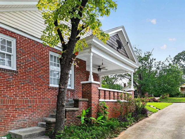 724 Hollywood Street, Spartanburg, SC 29302