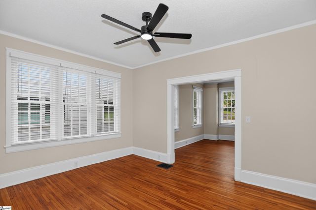 724 Hollywood Street, Spartanburg, SC 29302