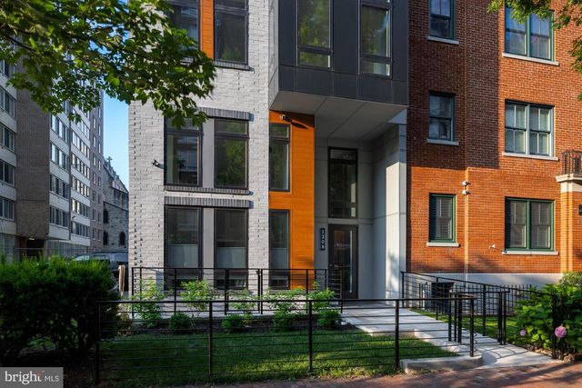 1208 M ST NW #52, Washington, DC 20005