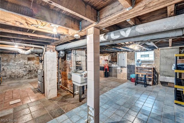 1957 Coltman Road, Cleveland, OH 44106