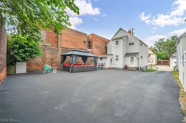 1957 Coltman Road, Cleveland, OH 44106