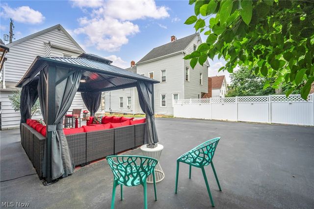1957 Coltman Road, Cleveland, OH 44106