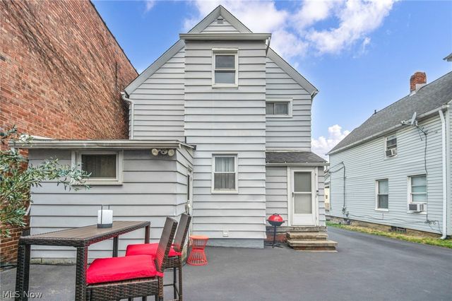 1957 Coltman Road, Cleveland, OH 44106