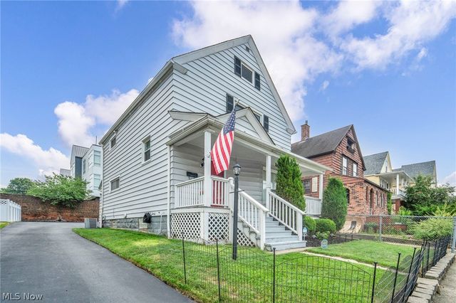 1957 Coltman Road, Cleveland, OH 44106