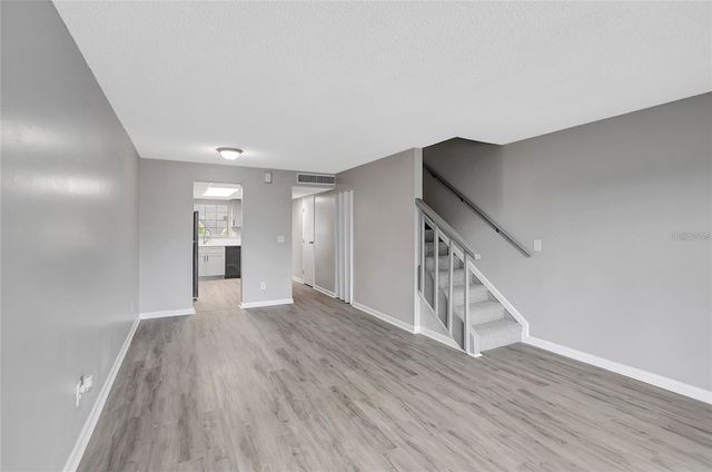 709 RUSSELL LANE C221, Brandon, FL 33510