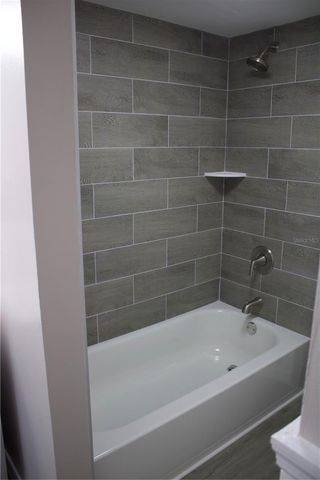 709 RUSSELL LANE C221, Brandon, FL 33510