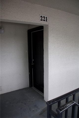 709 RUSSELL LANE C221, Brandon, FL 33510