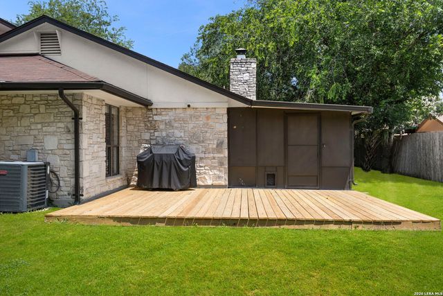 6215 Pine Needles, San Antonio, TX 78244