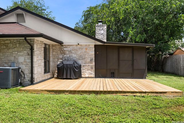 6215 Pine Needles, San Antonio, TX 78244
