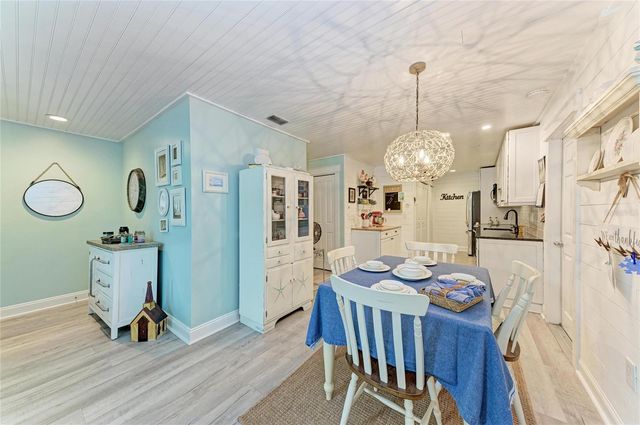 4512 CITATION LANE D, Sarasota, FL 34233