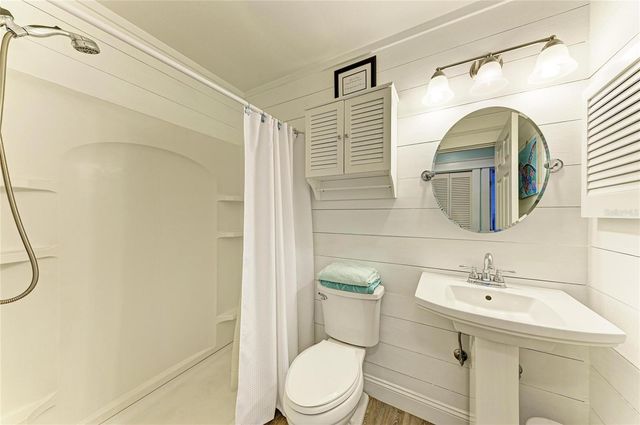 4512 CITATION LANE D, Sarasota, FL 34233
