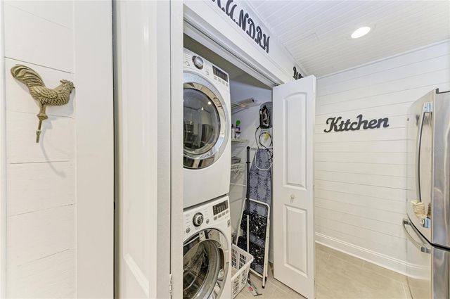 4512 CITATION LANE D, Sarasota, FL 34233