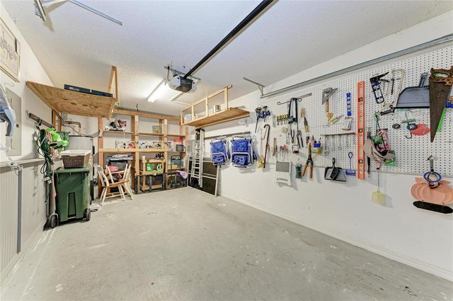 4512 CITATION LANE D, Sarasota, FL 34233