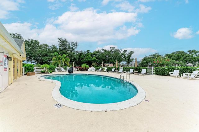 4512 CITATION LANE D, Sarasota, FL 34233