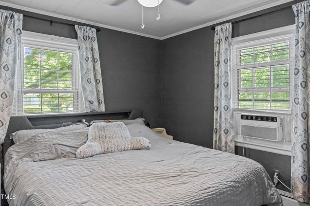 860 Nelson Street, Henderson, NC 27536