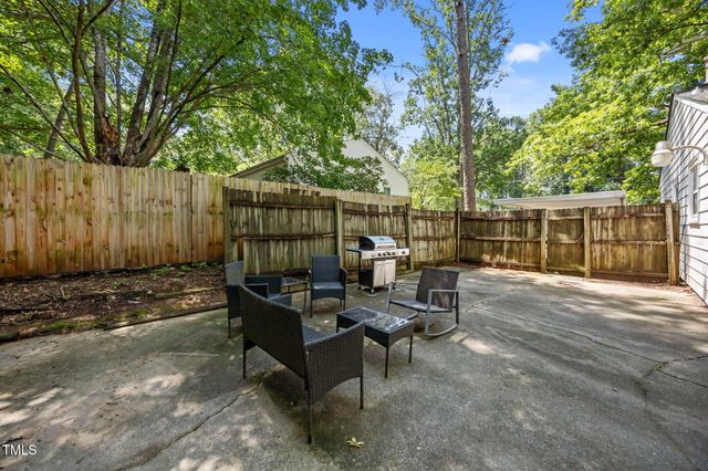 860 Nelson Street, Henderson, NC 27536