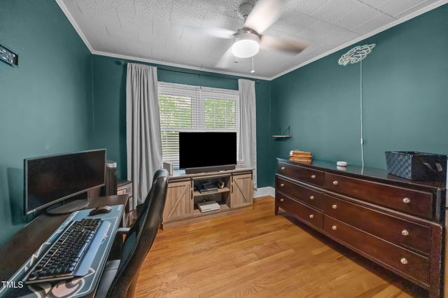 860 Nelson Street, Henderson, NC 27536