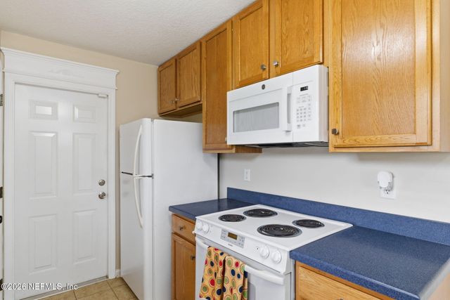 1692 COUNTY ROAD 315B, Green Cove Springs, FL 32043
