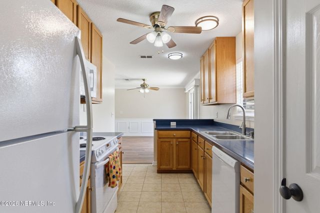 1692 COUNTY ROAD 315B, Green Cove Springs, FL 32043