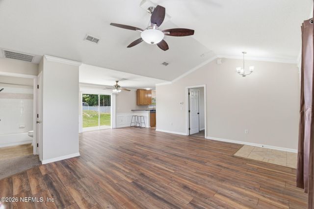 1692 COUNTY ROAD 315B, Green Cove Springs, FL 32043