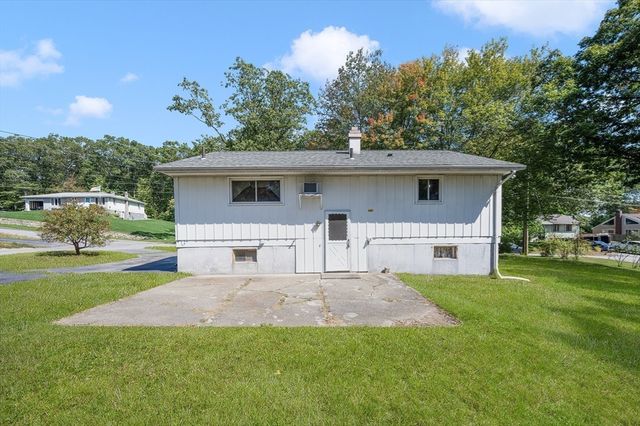 119 Susanne Drive, Northbridge, MA 01534