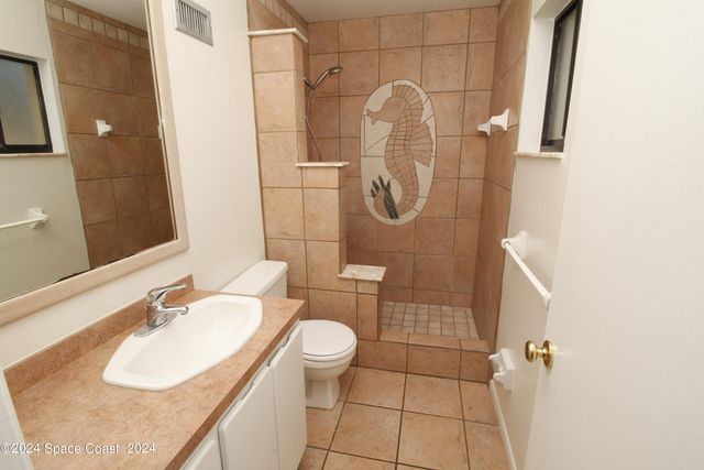 2168 Tarrytown Lane NE, Palm Bay, FL 32905