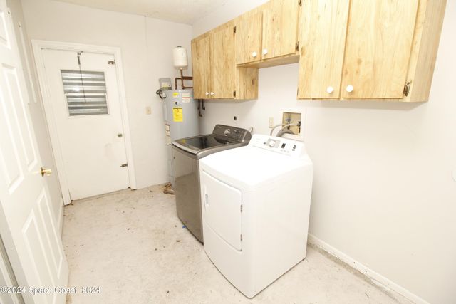 2168 Tarrytown Lane NE, Palm Bay, FL 32905