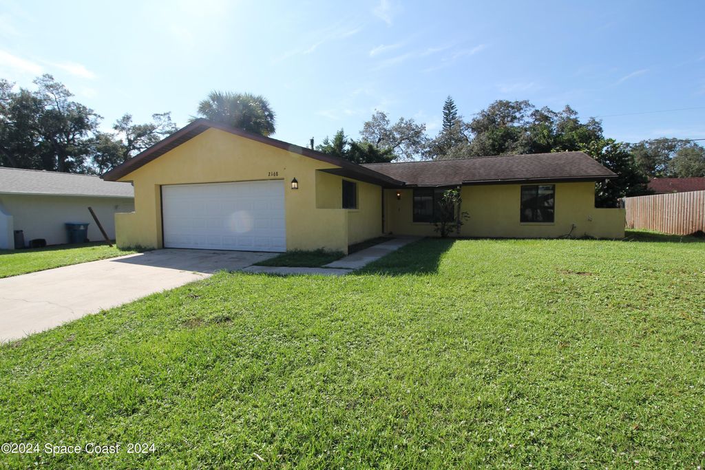 2168 Tarrytown Lane NE, Palm Bay, FL 32905