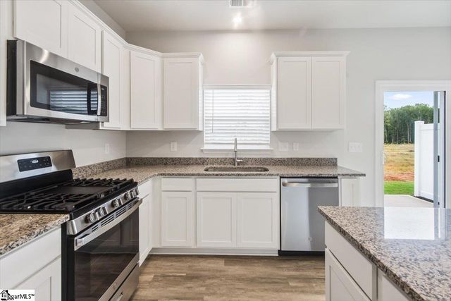 160 Randwick Lane, Greer, SC 29651