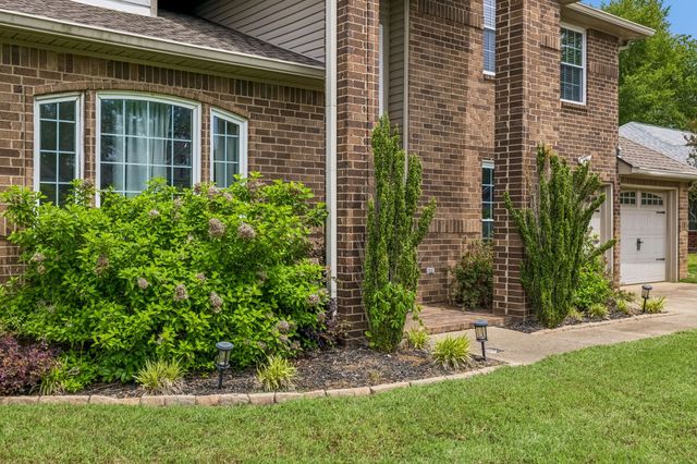 526 Creek Pt, Mount Juliet, TN 37122