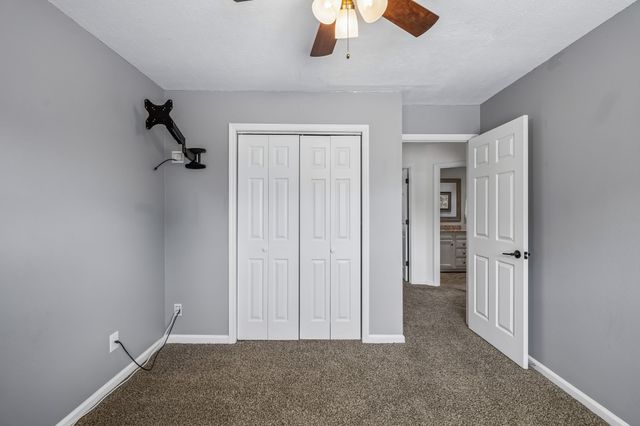 526 Creek Pt, Mount Juliet, TN 37122