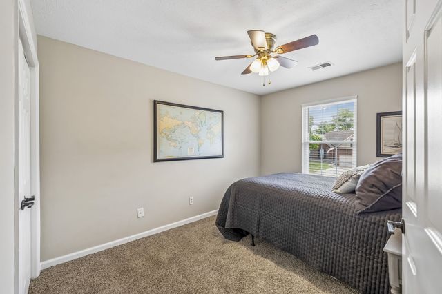 526 Creek Pt, Mount Juliet, TN 37122