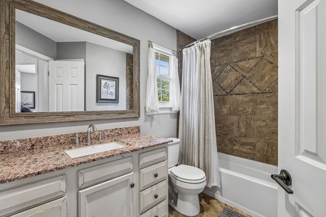 526 Creek Pt, Mount Juliet, TN 37122