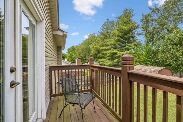 526 Creek Pt, Mount Juliet, TN 37122